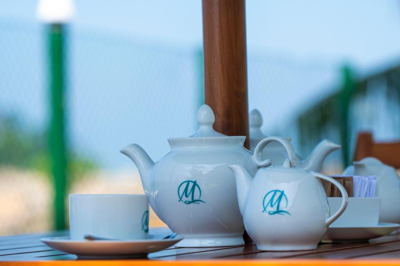 Manara Beach Resort بيروفالا المظهر الخارجي الصورة